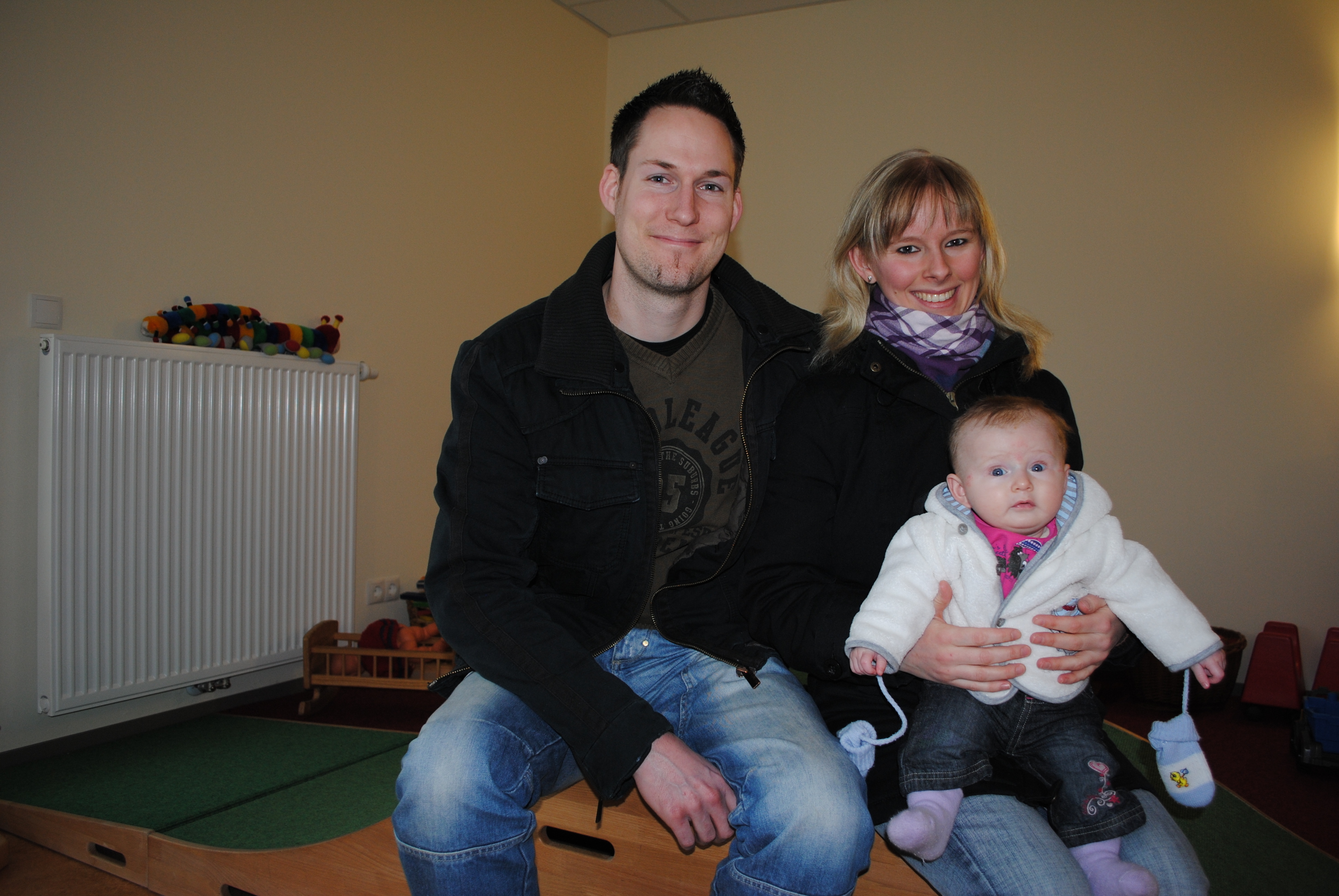 Florian und Bianca Fitschen wollen ihre Tochter Merle im kommenden Jahr in der AWO-Kita anmelden