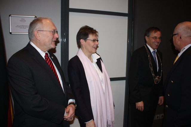 Sie begrüßten die Gäste: (v. re.) Bürgermeister Wilfried Geiger und seine Stellvertreter Sigrid Spieker und Joachim Zinnecker