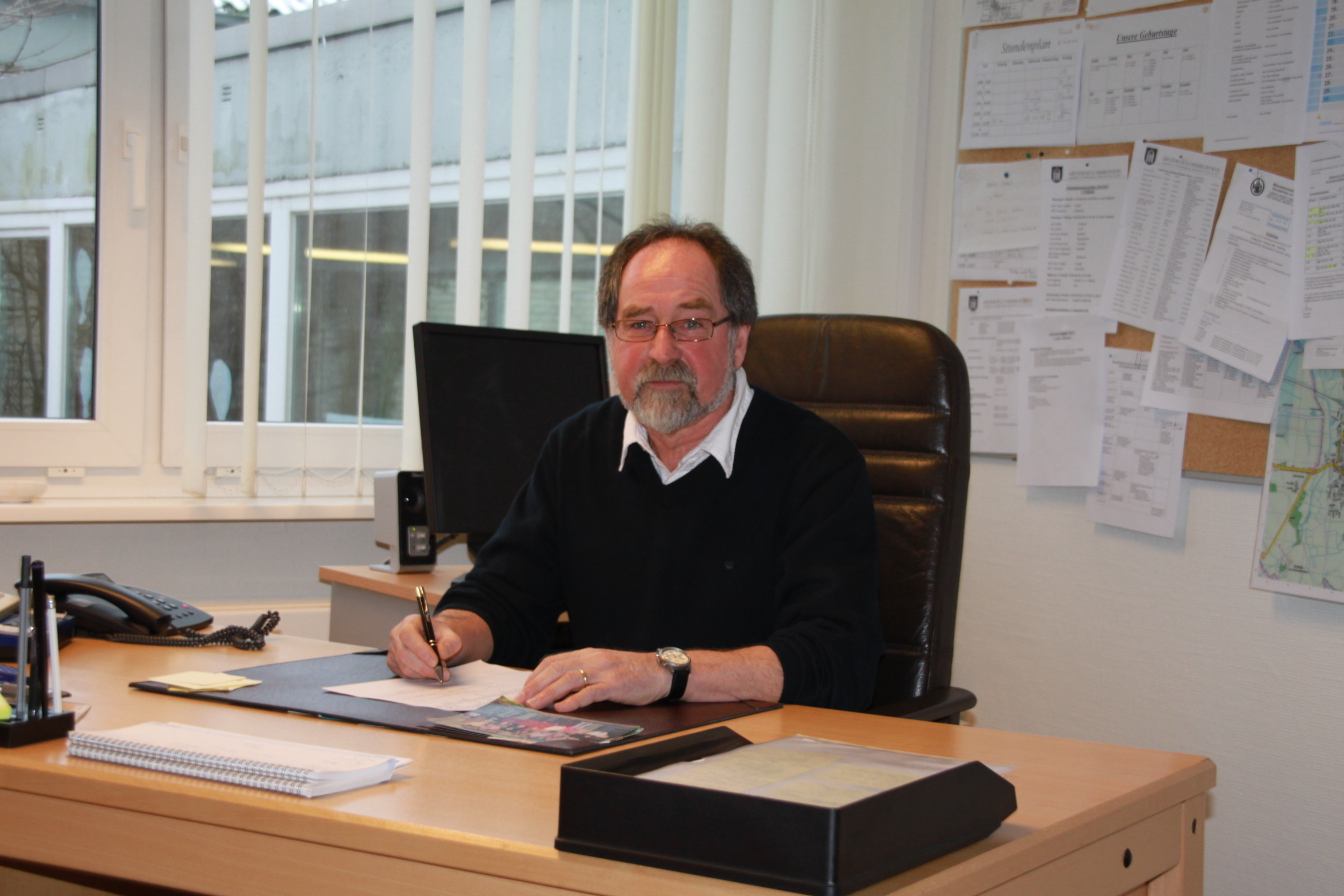 Freut sich nach drei Jahrzehnten als Grundschuleiter in Himmelpforten auf den Ruhestand: Egon Brandt