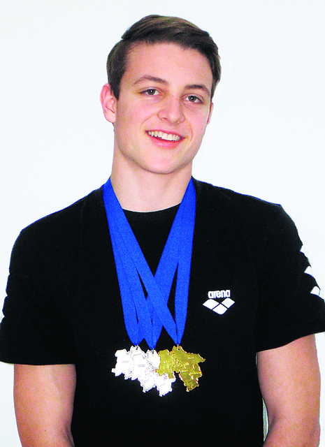 Platz 3: Kevin Rohde (17)
Als Lohn für seine famosen Leistungen wurde der Nachwuchs-Schwimmer auf Platz drei bei der Sportlerwahl gewählt. Im Sportjahr 2012 wurde Kevin Rohde  Landesmeister in seiner Spezialdisziplin 50 Meter Brust und holte zudem zwei Vize-Landestitel.