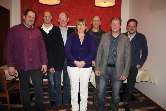 Der Vorstand des "Sympathischen Harsefeld" (v.li.): Martin Eichhorn, Nico Dallmann, Heinrich Quast, Anette Rogen, Dieter Meier, Stefan Wölbern und Bastian Renck. Es fehlt Ilona Plett.