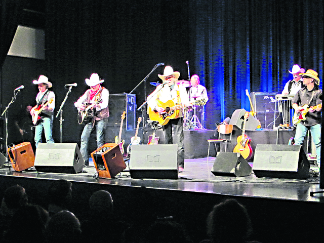 Truck Stop sorgte für bestes Country-Feeling in der Buchholzer Empore
