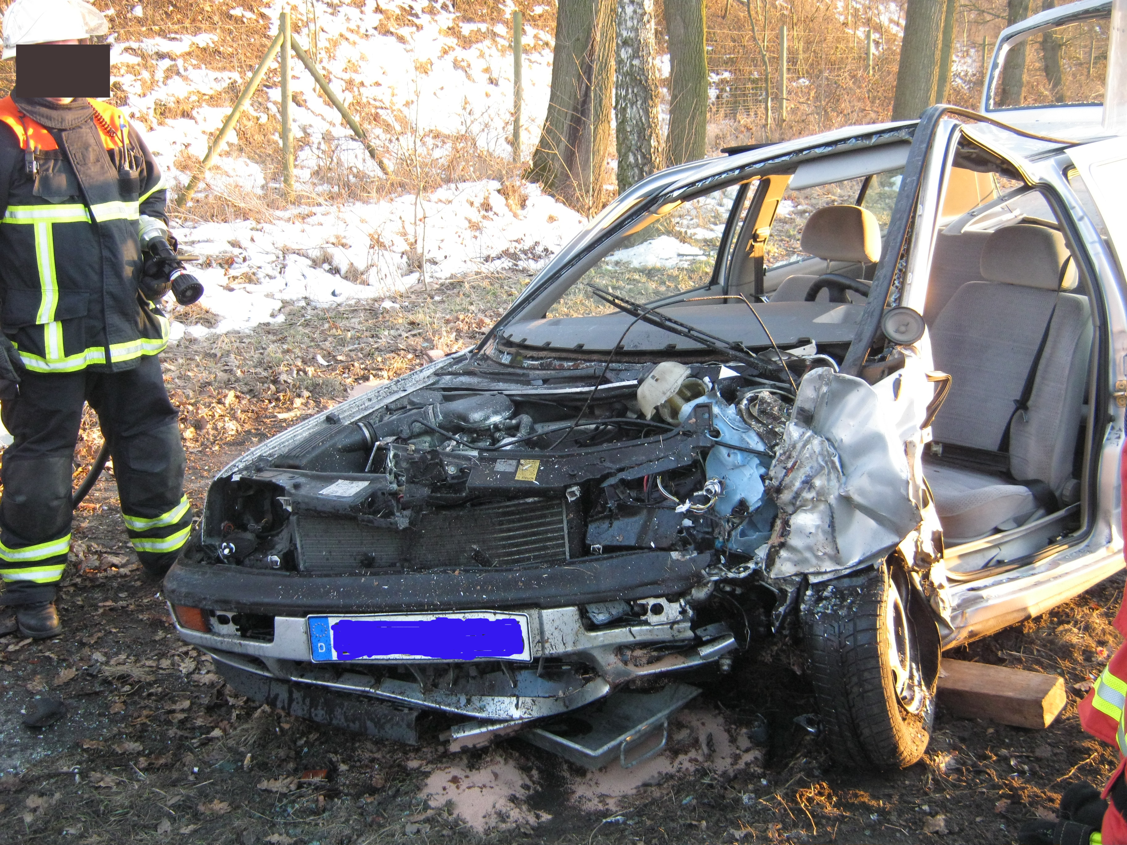 Bei dem Unfall auf der B74 entstand an dem Golf Totalschaden
