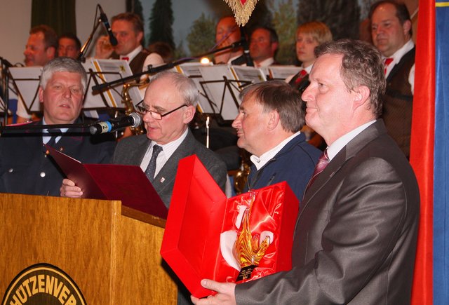 Die Delegation aus Polen überreichte Gastgeschenke