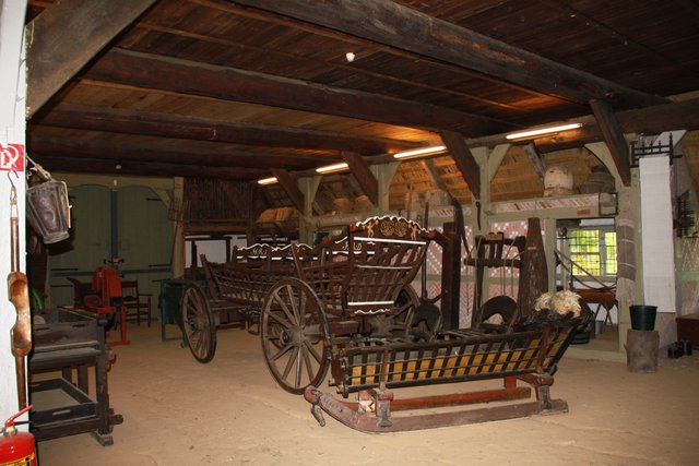 Historische Kutsche im Altländer Bauernhaus