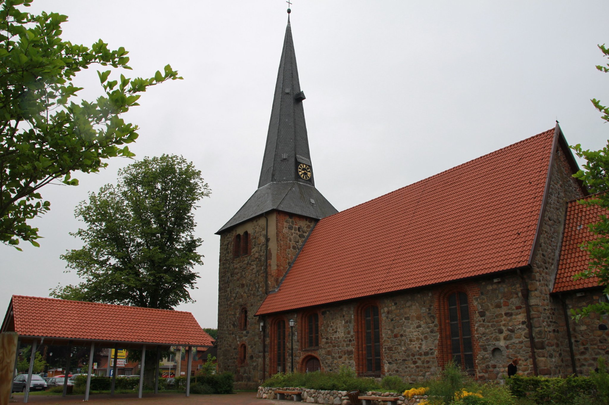 Sanierungsstau bei St. Martin in Oldendorf OldendorfHimmelpforten