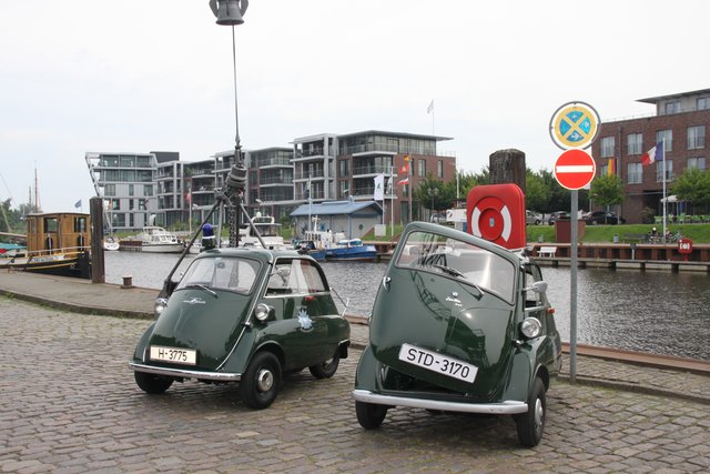 Polizeiautos mit Kultstatus: die beiden grünen "Flitzer" der Marke BMW Isetta
