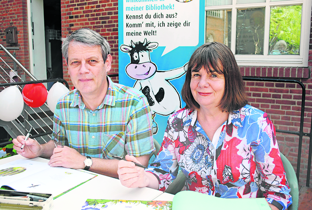 Die Autorin Julia Donaldson und der Illustrator Axel Scheffler sind ein erfolgreiches Duo: Aus ihren Federn stammt unter anderem den "Grüffelo".