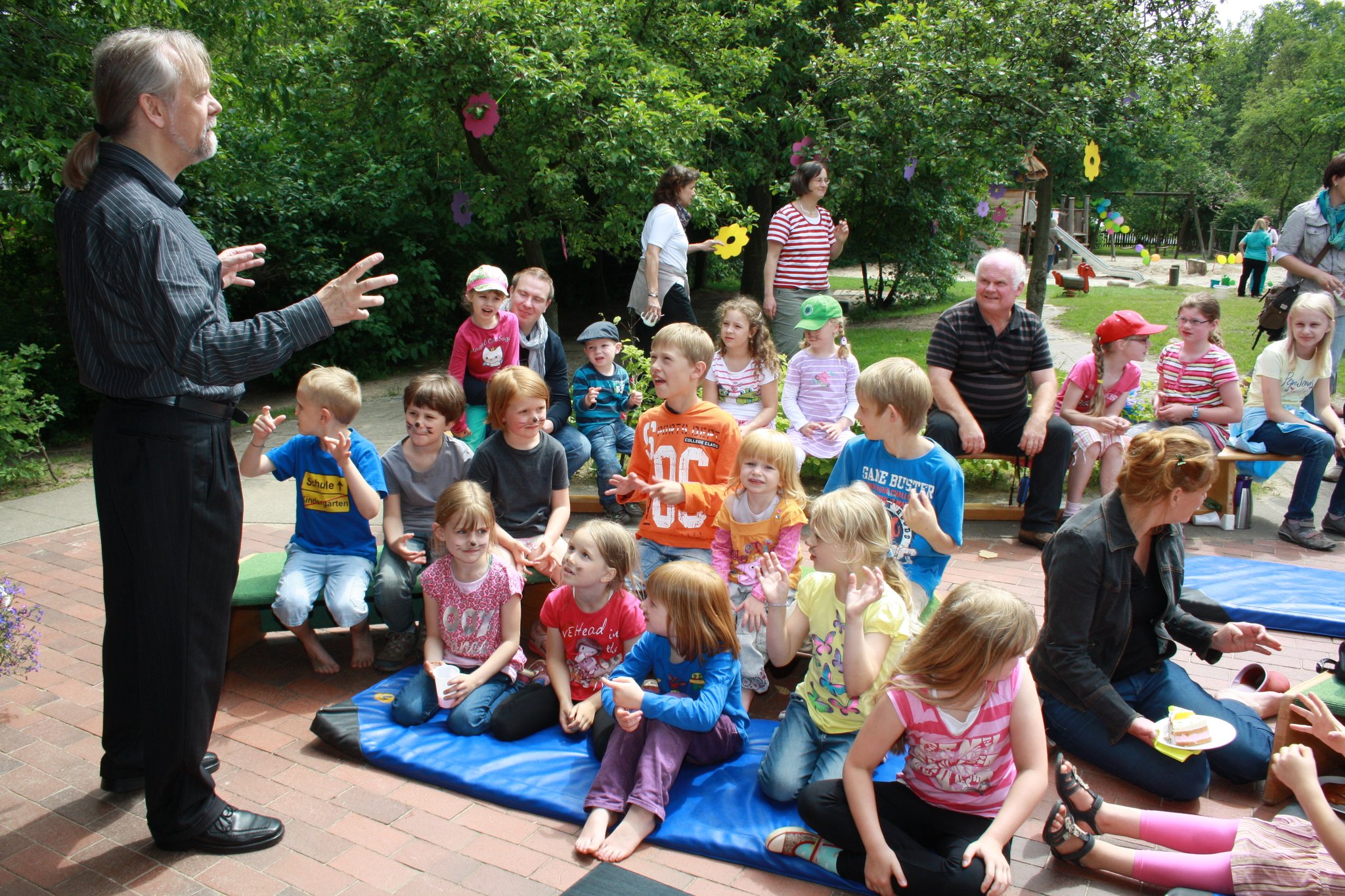 Kindergarten Handeloh feierte Geburtstag Tostedt