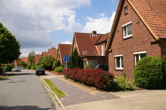 Die Häuser am Kopenkamp werden von roten Farben dominiert