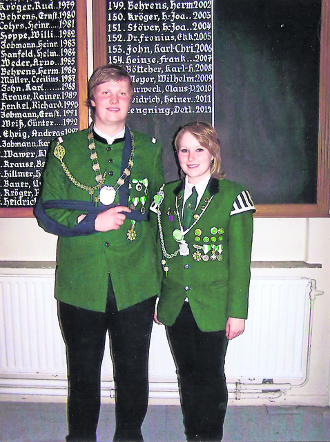 Die Jugendmajestäten Hauke Stöver und Christina Hinrichs | Foto: oh