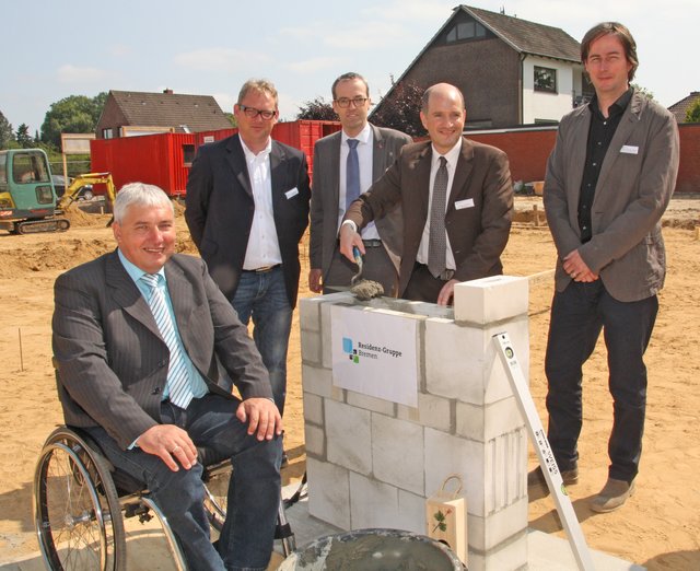Die Kapsel wird anschließend eingemauert