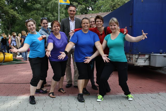 Die Mitglieder der "Step Cats" tanzten für ihren Vorsitzenden Jens Köster