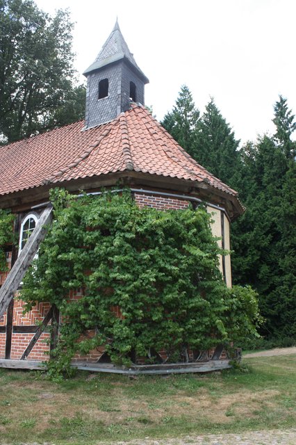 Jetzt wird die Kapelle (Baujahr 1580) restauriert