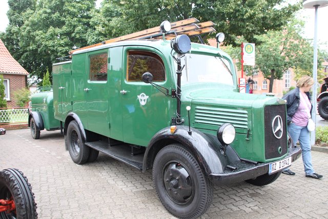 Im Zweiten Weltkrieg waren die Feuerwehrautos grün