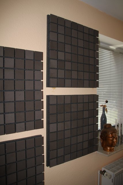 Tonstudio-Dämmung an der Wohnzimmerwand