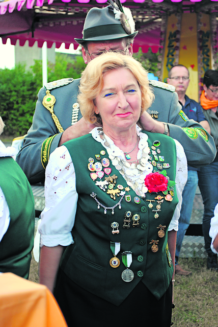 Damenkönigin Gisela Lutzke
