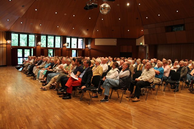 Rund 250 Zuschauer kamen zur AfD-Wahlkampfveranstaltung