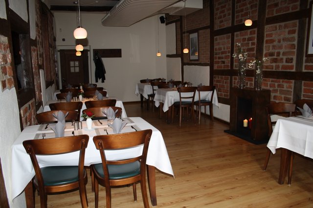 Gemütliche Atmosphäre im Fachwerkhaus: einer der beiden Restaurant-Räume