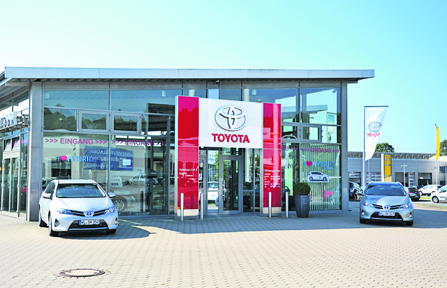 Das Autohaus S&K Toyota im Gewerbegebiet III am Trelder Berg