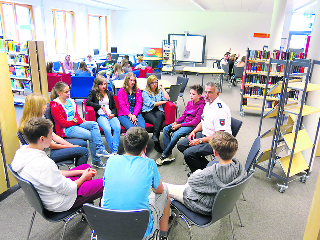 Die Schüler vertrauen ihm: Markus Kaulbarsch bei der Gewaltprävention | Foto: archiv