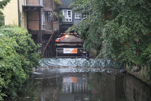 Rückansicht der Hudebrücke