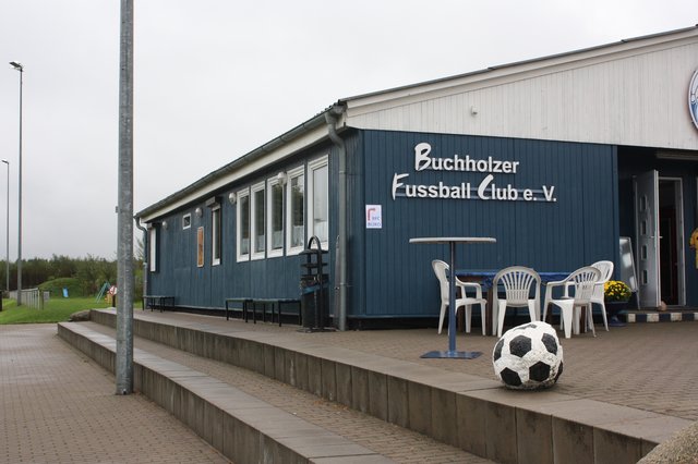 Das Vereinsheim des Buchholzer FC stand im Mittelpunkt des DFB-Films
