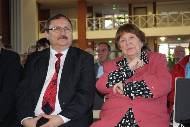 Ruth Zuther mit Polen Konsul Andrzej Kuzma