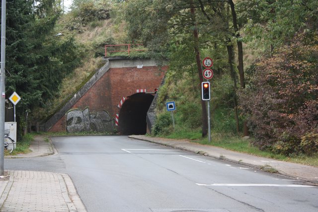 ... oder auf rot. Dann müsste das Vergabeverfahren wiederholt werden