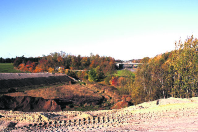 Die Autobahn-Abfahrt nimmt schon Gestalt an