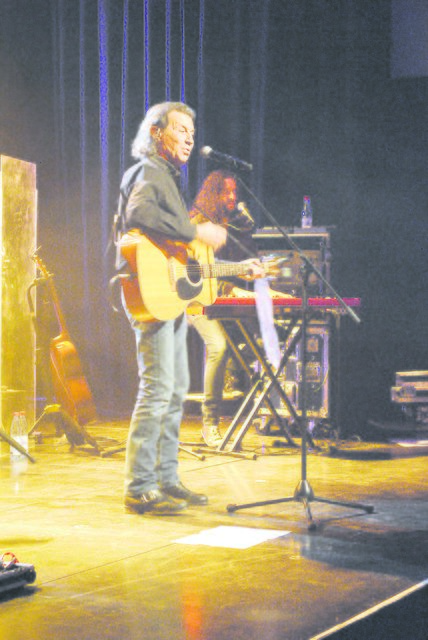 Beim Konzert: "Mr. Hit" Albert Hammond