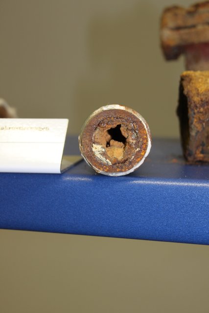 Wie das Trinkwasser in den Hahn kommt Das WOCHENBLATT zu Gast im