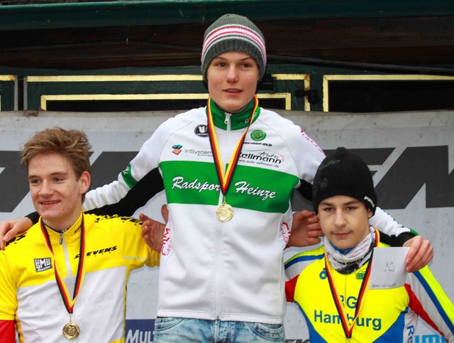 Sieger-Trio auf dem Treppchen
