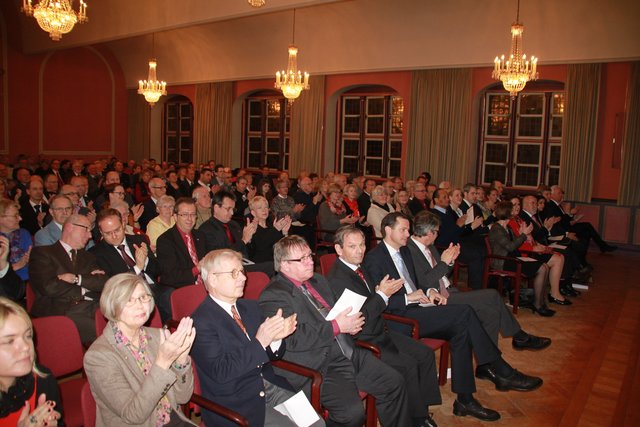 Beifall für die Geehrte: Zum Neujahrsempfang kamen rund 200 Gäste