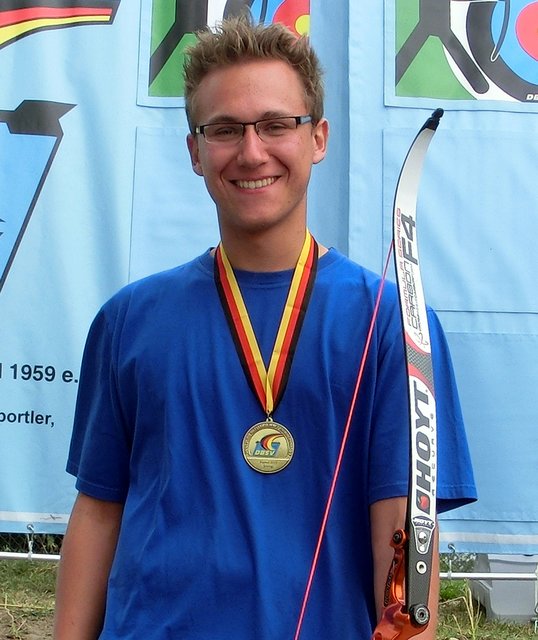 Sieggewohnt: Bei der Wahl zum "Sportler des Jahres" eroeberte Bogenschütze Christoph Witt (19) vom 1. BSC das Podest | Foto: oh