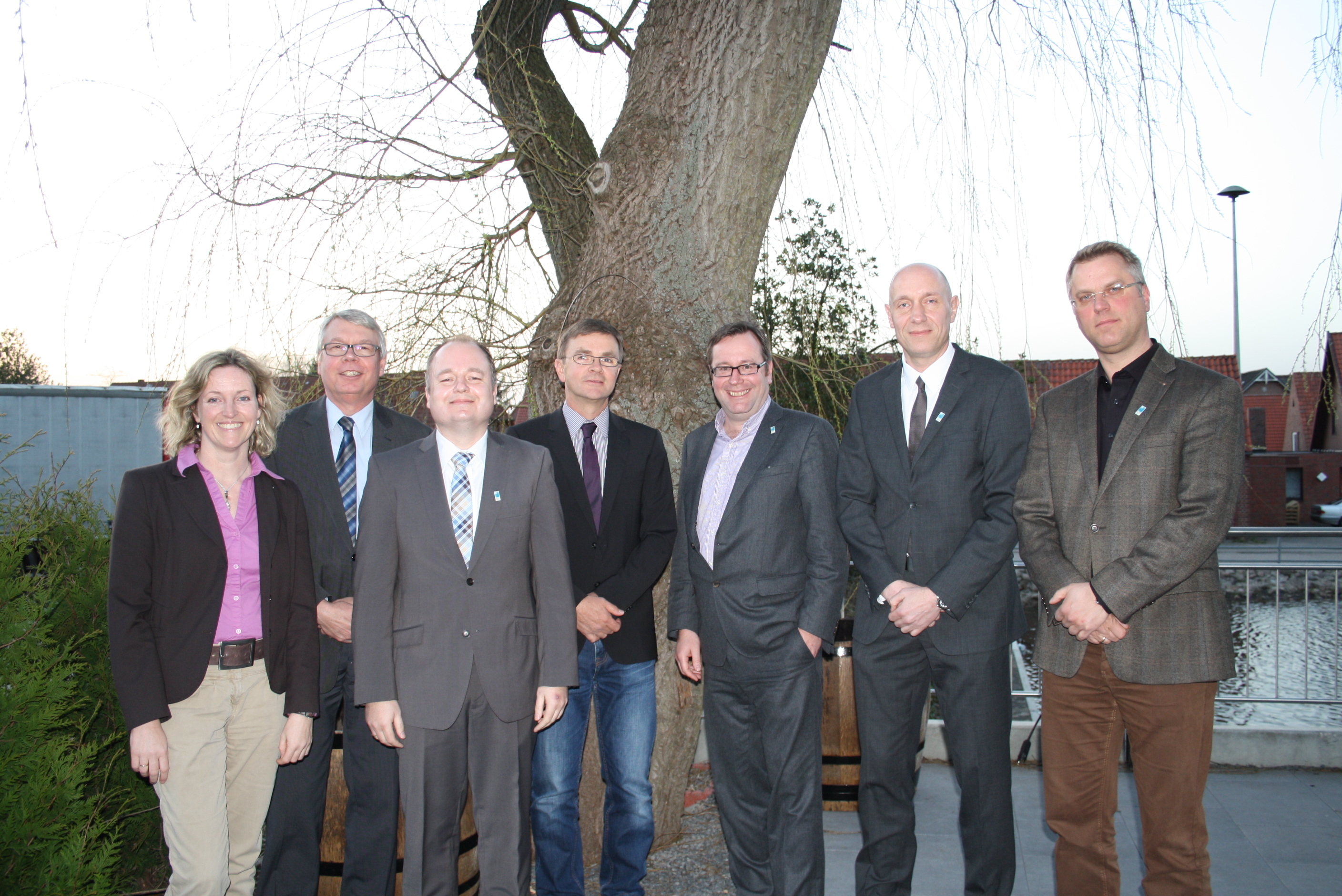 Der Vorstand mit Geschäftsführerin Stefanie Feindt (v.li.) Thomas Müller-Wegert, Uwe Fricke (1.Vorsitzender), Andreas Erber, Jan-Peter Frenzel, Jens Klein und Ingo Ebling. Es fehlen Hartmut Holst und Dr. Henning Ziemer
