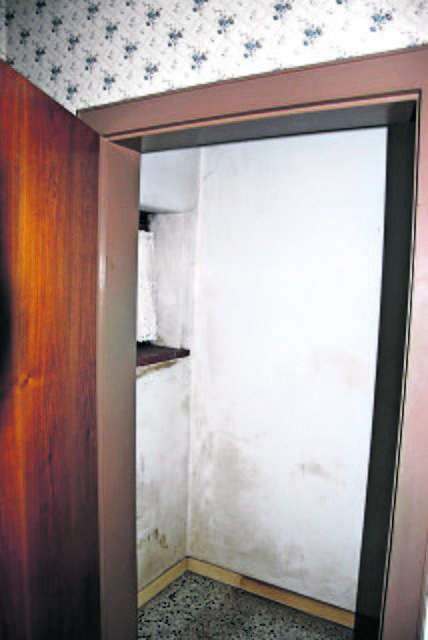 Uwe Otholt hat sich darauf spezialisiert, Immobilien barrierefrei zu renovieren. Hier wird aus einer Abstellkammer ... | Foto: oh
