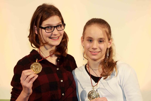 Badminton: Sarah Kragge (li.) und Michelle Beecken