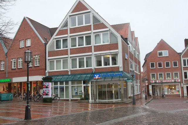 DIe Volksbank am Pferdemarkt in Stade
