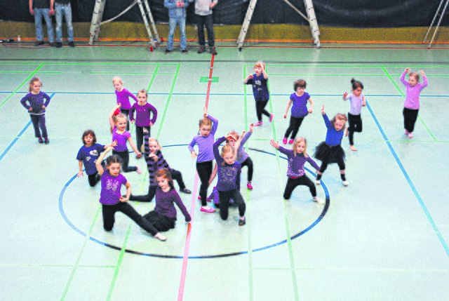 Auch diese "Tanzmäuse" waren mit viel Freude bei der Sache