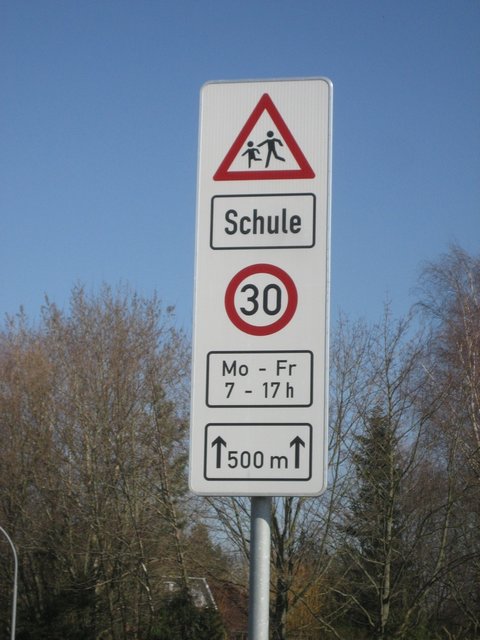 Fünf verschiedene Symbole auf einen Schild verwirrend? | Foto: oh