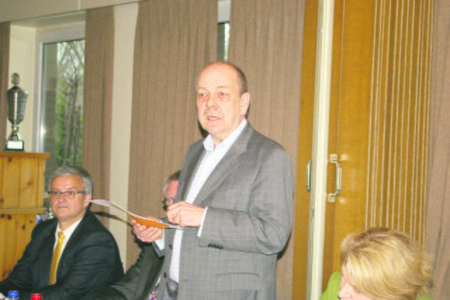 Moderator Uwe Schulte