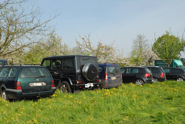 Das Parken war schon eine Einstimmung auf den Stauenmrkt