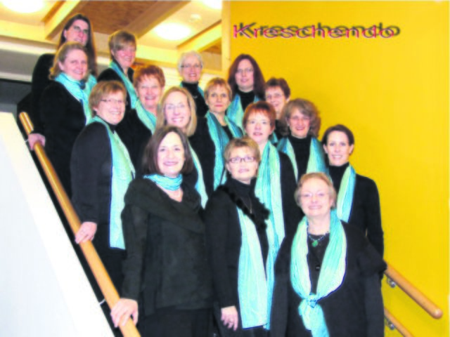 Der "Kreschendo Chor" unter der Leitung von Lilli Marhenke singt Lieder auf deutsch und englisch | Foto: oh
