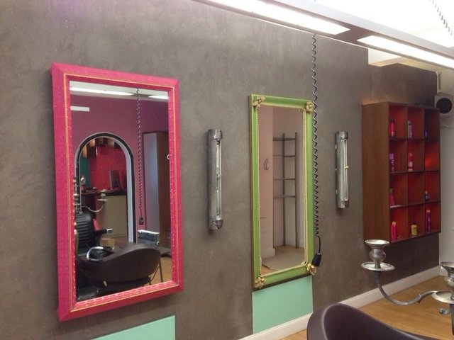 Individuelle Wandgestaltung im Frisörsalon Haircut | Foto: MWM