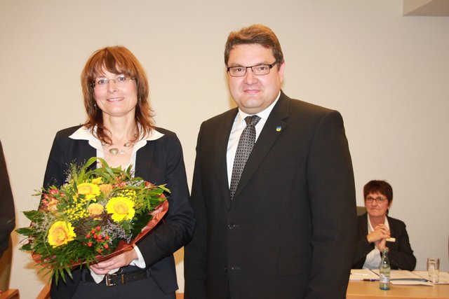 Ute Kück und Holger Falcke leiten jetzt gemeinsam die Verwaltung der neuen Samtgemeinde