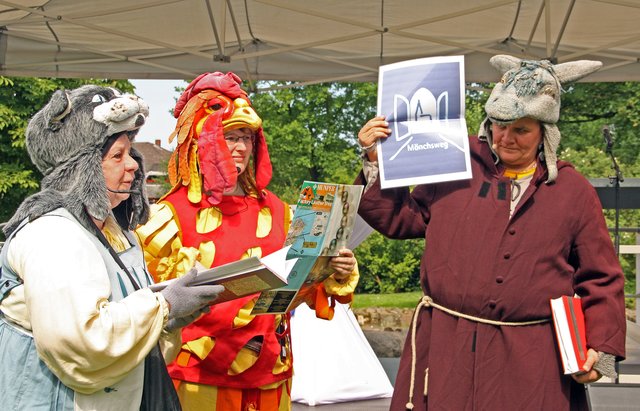 Theaterspiel zum Thema "Mönchsweg"