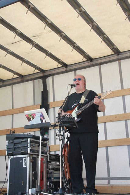 Entertainer Ronny Wilson