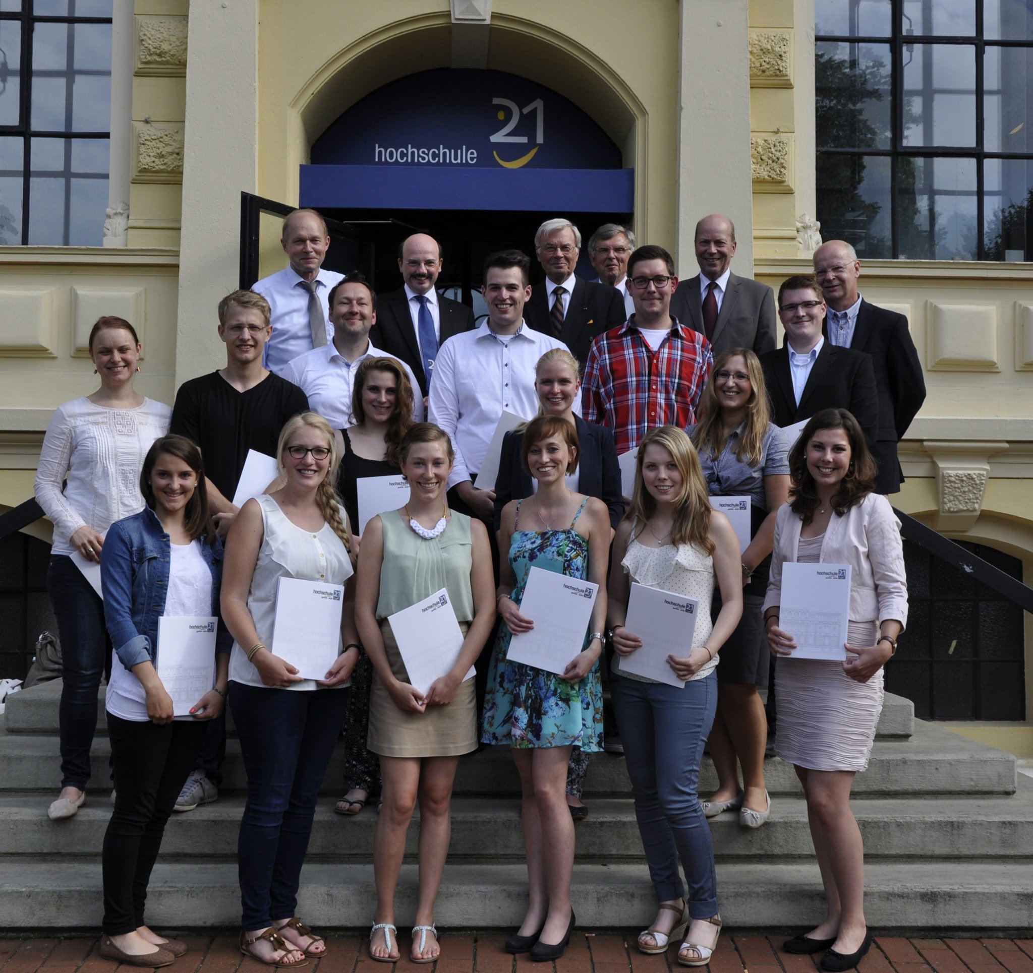 Stipendiaten an der Buxtehuder Hochschule 21 - Buxtehude