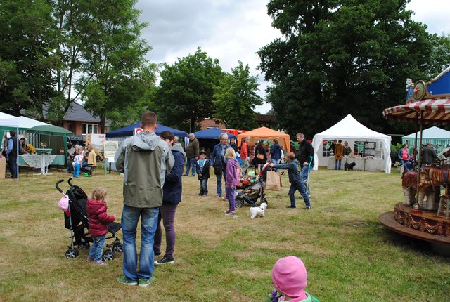 Viele Familien kamen zu dem Dorffest